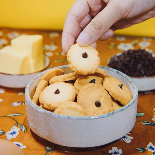 BÁNH QUY BƠ CHOCO CHIP