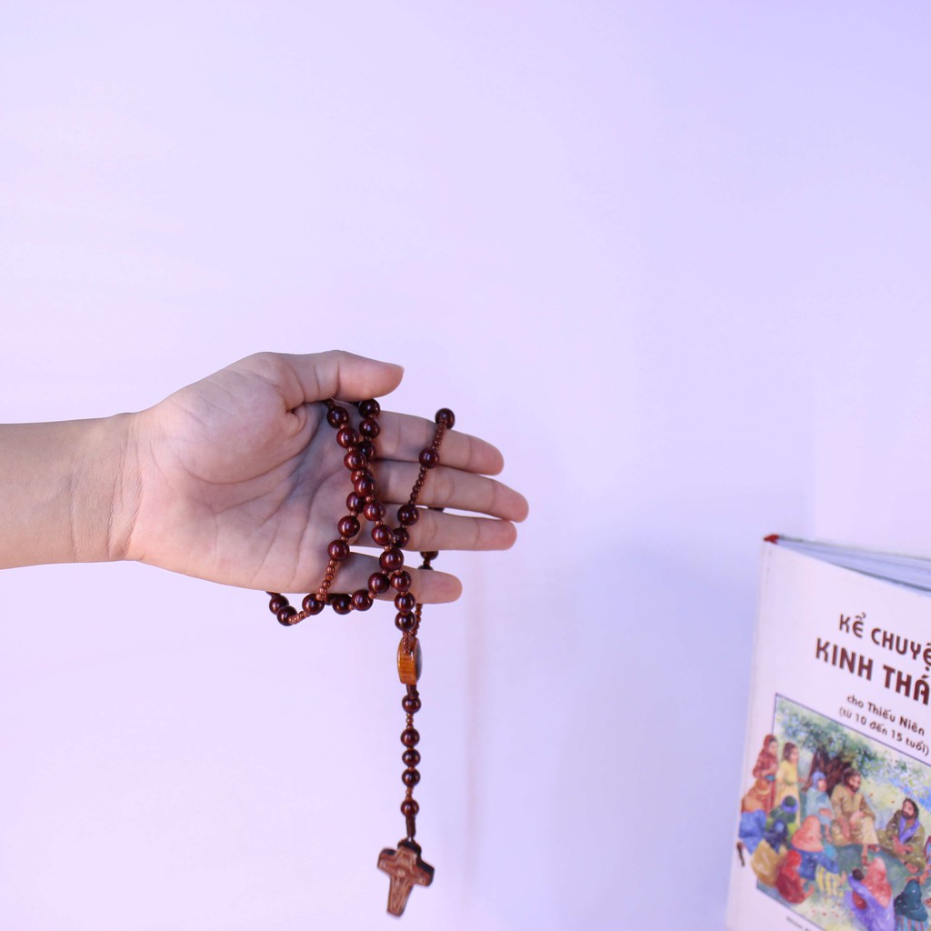 Chuỗi Tràng Hạt Mân Côi Gỗ Cẩm Dây Dù Hạt 6 Li