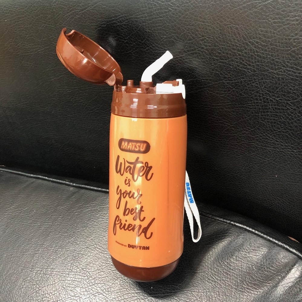 Bình nước học sinh Matsu Duy Tân 500 mL có ống hút