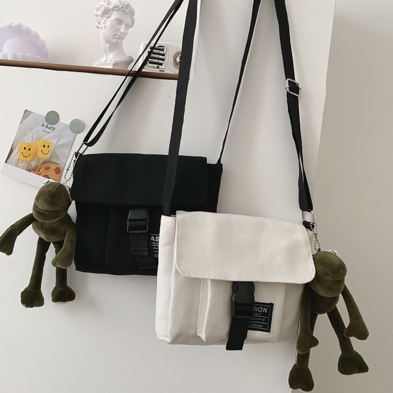 Túi Đeo Chéo Vải Canvas Unisex - D028