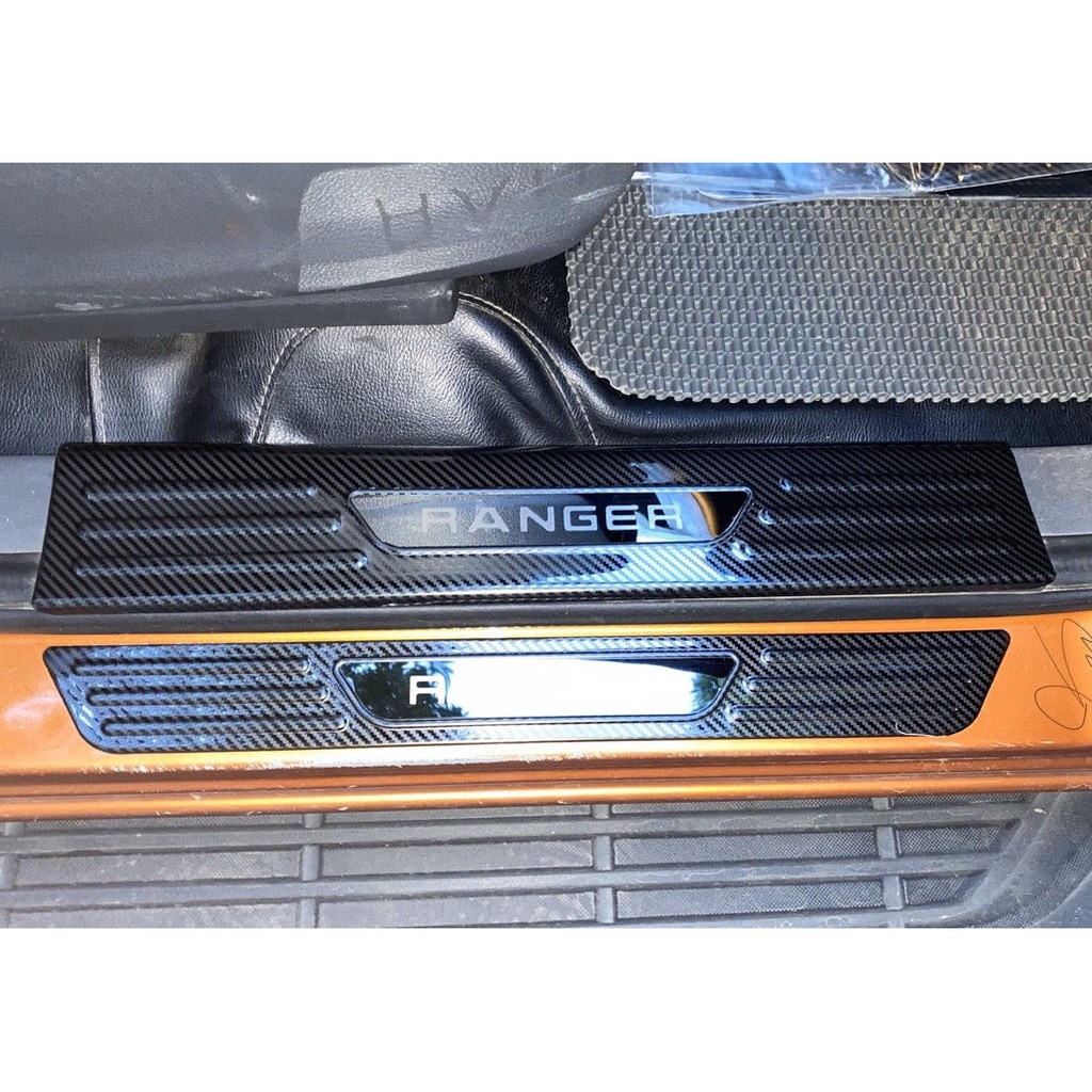 Ốp bậc cửa trong ngoài Ford Ranger 2015-2021