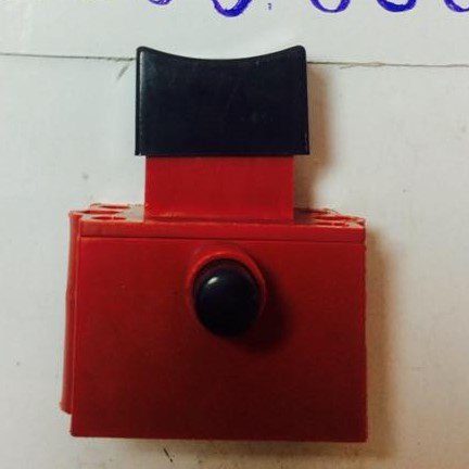 Công tắc máy cắt sắt