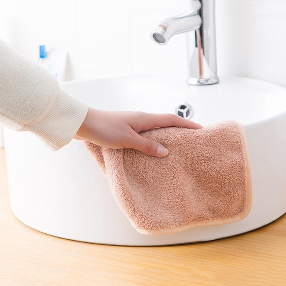 Khăn Lau Tay Vải Nhung San Hô Siêu Thấm Hút Mềm Mại Có Móc Treo Tiện Dụng