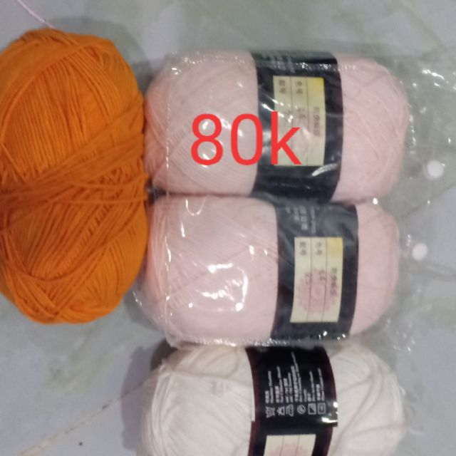 Mình đang bán Sợi, phụ kiện đan móc thanh lí giá rẻ dọn nhà. Màu: hồng, cam, tím, nâu, xám, trắng, hồng vỏ đỗ. Sợi cotto