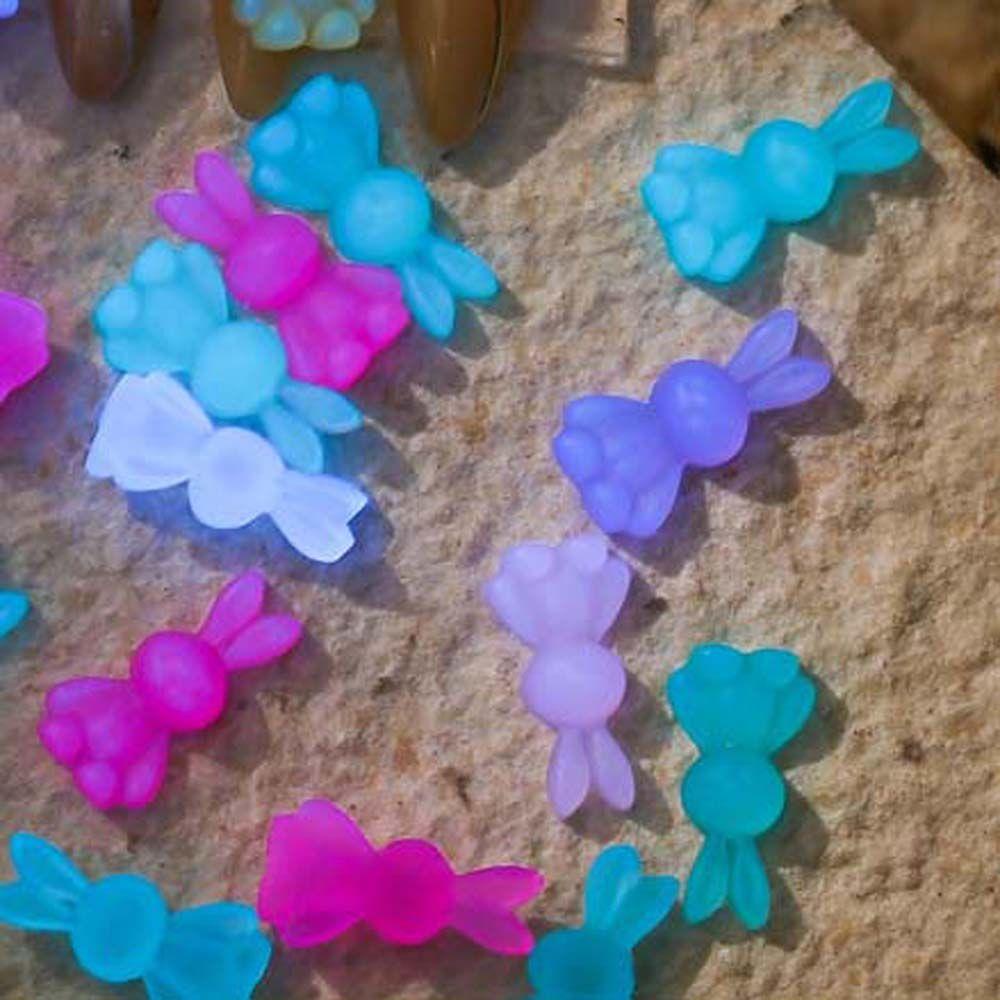 Phụ Kiện Trang Trí Móng Tay Hình Thỏ Dạ Quang 3D Xinh Xắn Charms