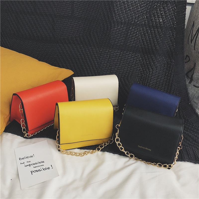 Túi đeo vai  IELGY cỡ vuông nhỏ phối dây xích phong cách Hàn Quốc thời trang