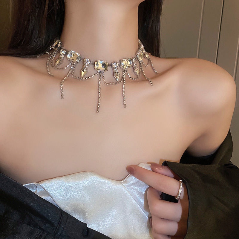 Dây Chuyền Dát Kim Cương Sang Trọng Nhẹ Nhàng Phong Cách Âu Mỹ