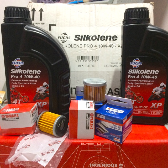 Combo Nhớt Fuchs Silkolene Pro 4 10W-40 XP + Lọc Nhớt Suzuki Yamaha