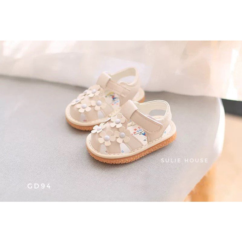 Sandal rọ hoa bé gái phát tiếng kêu - GD94