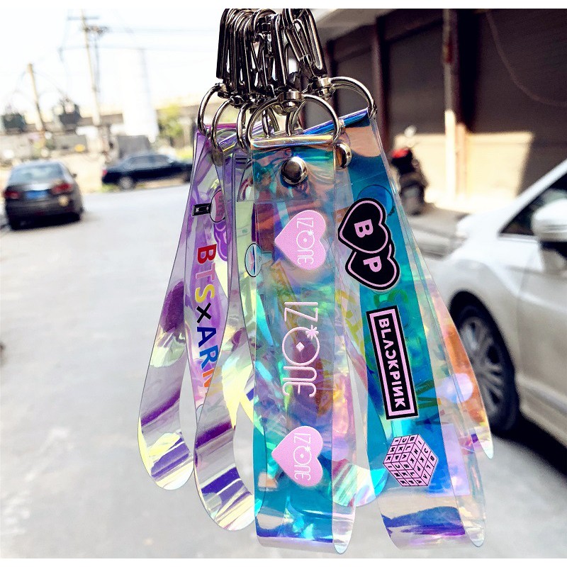 Nametag móc khóa PVC laser đầy màu sắc Blackpink - BTS