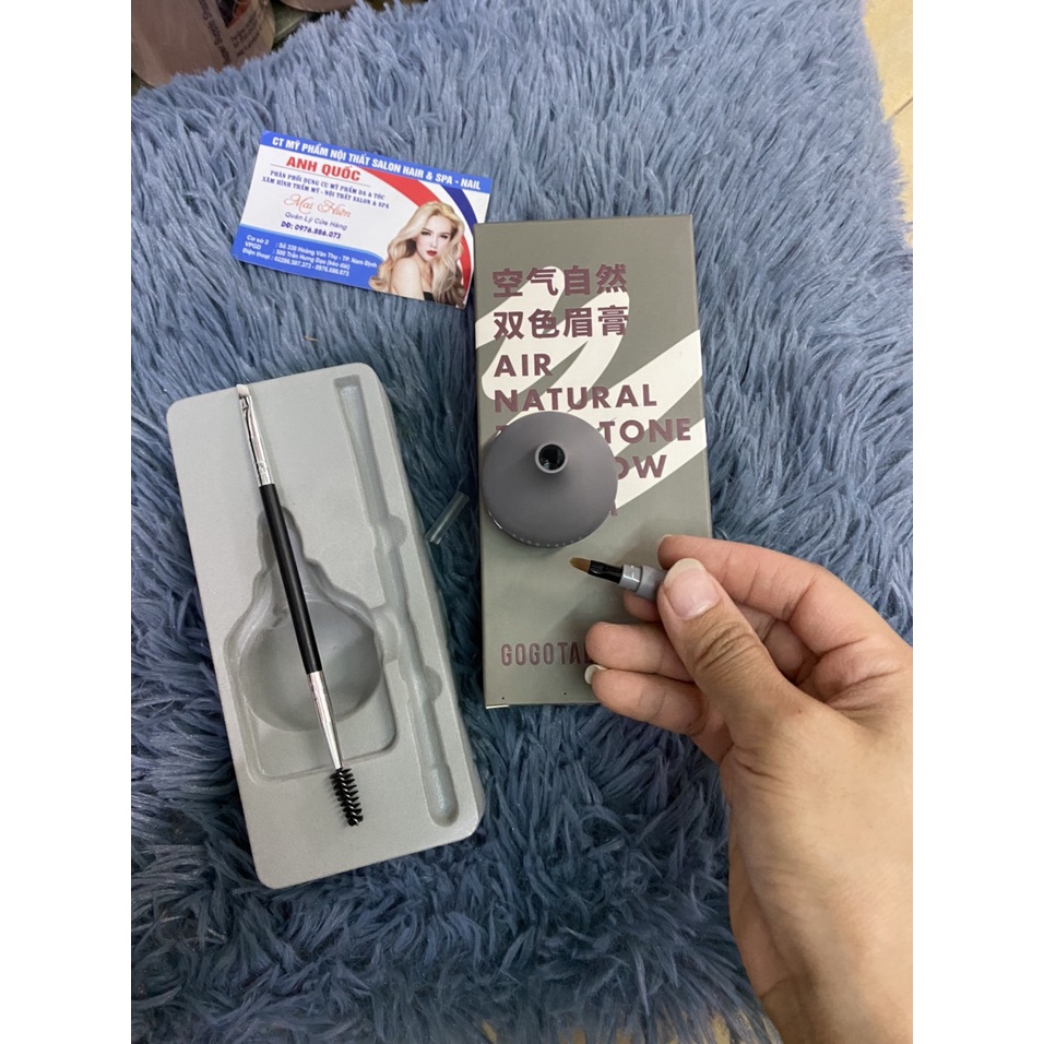 KEM TẢN MÀY GOGO TALES  AIR NATURAL TWO-TONE EYEBROW CREAM 8,4G  MÀU 302 | BigBuy360 - bigbuy360.vn