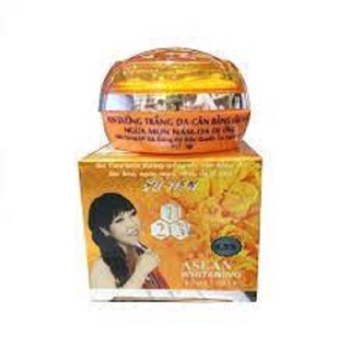 Kem dưỡng trắng da sứ tiên