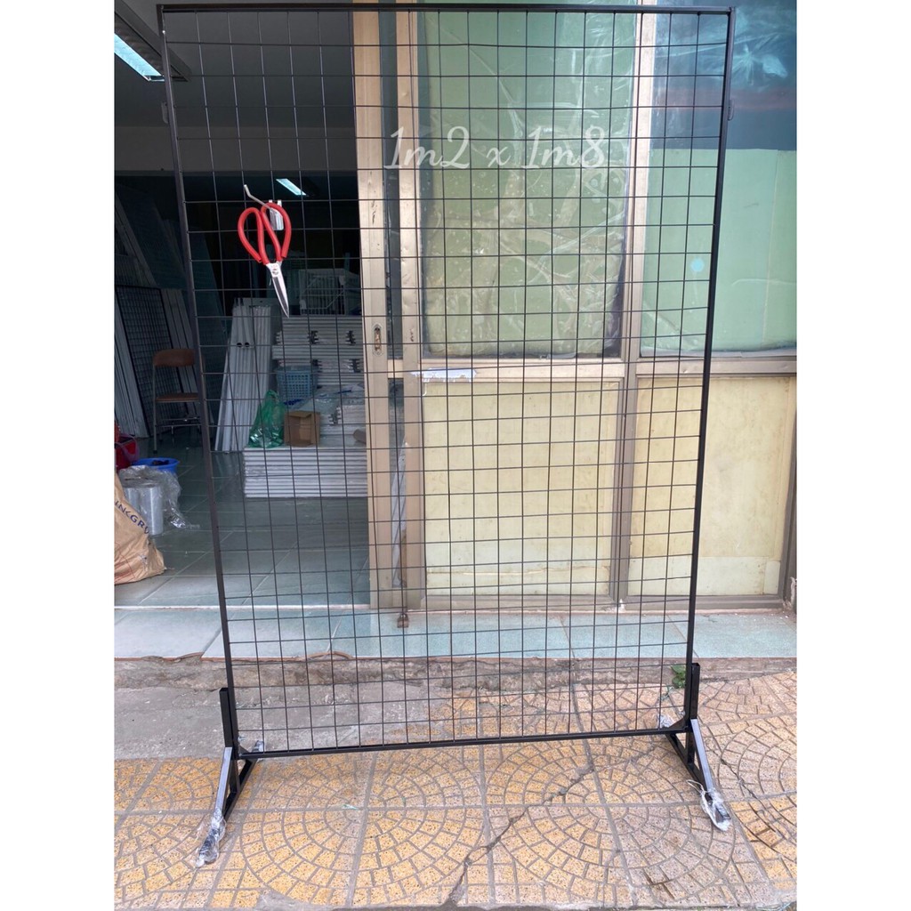 Khung Lưới Treo Hàng Có Chân Đế Giá Rẻ Chất Lượng Cao