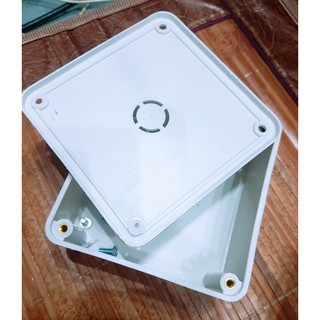 50 Hộp Box Camera - Hộp Kỹ Thuật Nhựa Dẻo Đầy Đủ Ốc Vít Kích Thước 11*11*5cm