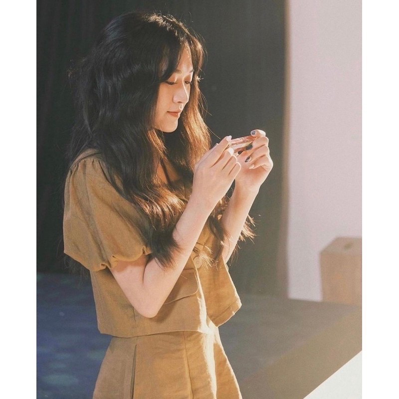 Set Áo Cổ Vest Tay Bồng Kèm Chân Váy Chữ A Ulzzang - Set vest 3 màu Trắng - Nâu - Xanh Dương | BigBuy360 - bigbuy360.vn