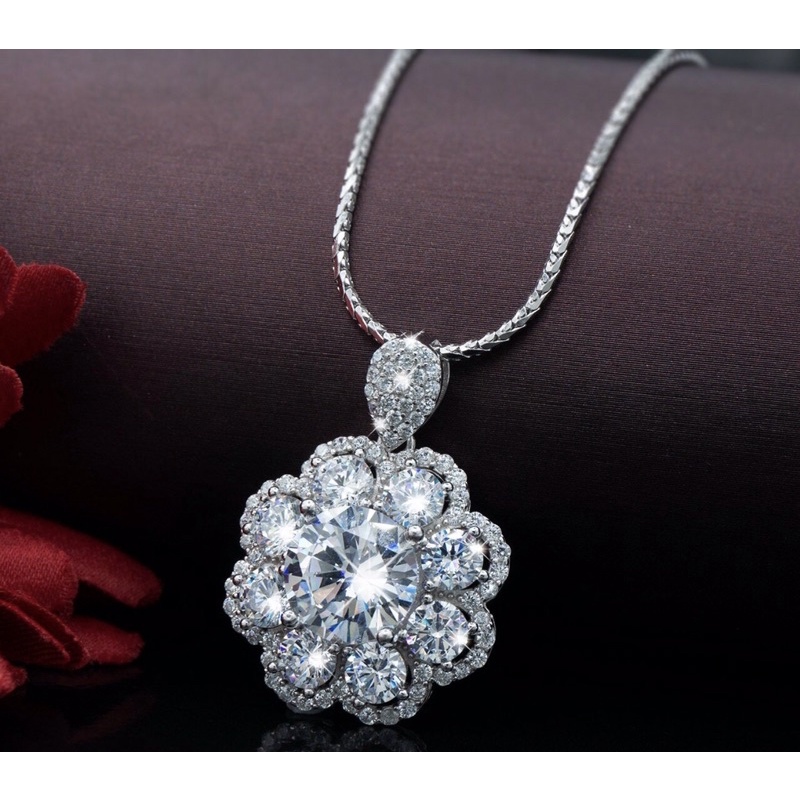 Mặt dây chuyền hoa to gắn đá cz bạc chuẩn hàng sắc sảo Ngọc Mậu