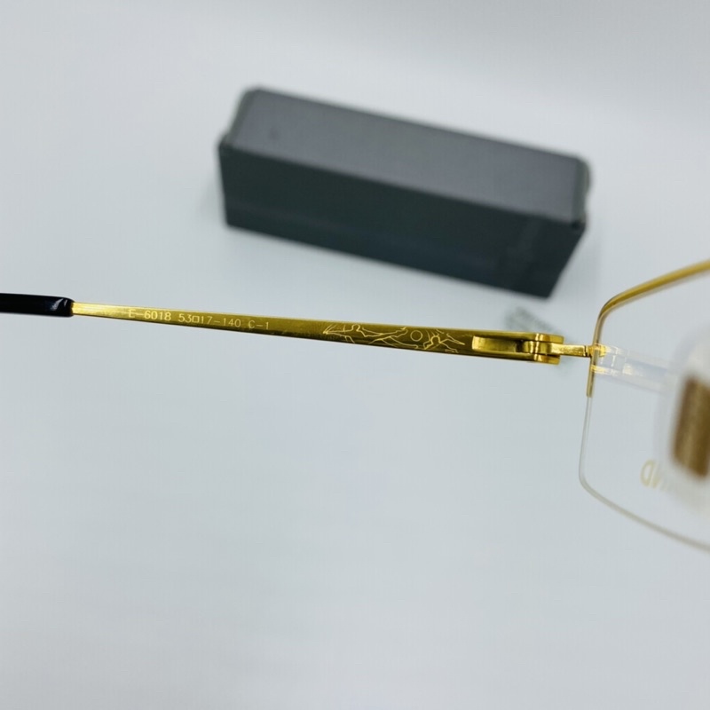 Gọng kính England titanium tinh khiết mạ vàng thật 18k