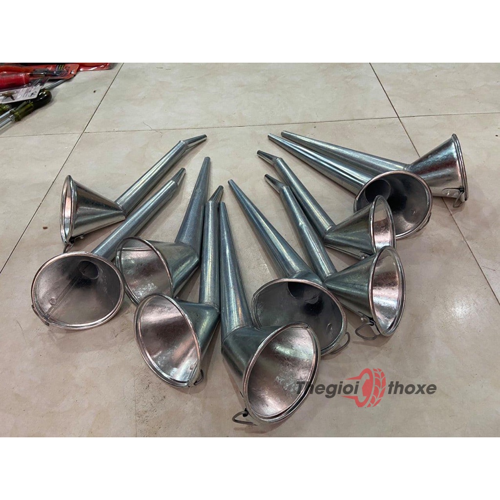 Phễu châm nhớt xe máy  | Top 2 phễu thay dầu nhớt bền nhất cho anh em thợ sửa xe | Thế Giới Thợ Xe