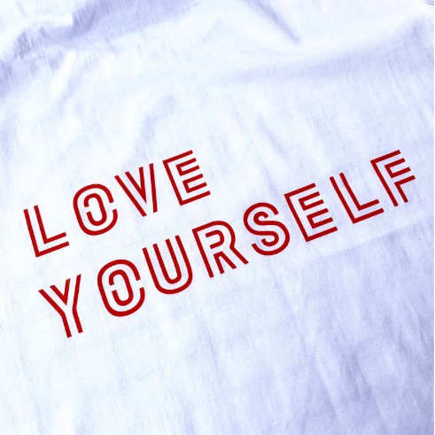 [ Bangtan ] Áo World Tour LOVE YOURSELF F121 F122 F123 | BigBuy360 - bigbuy360.vn