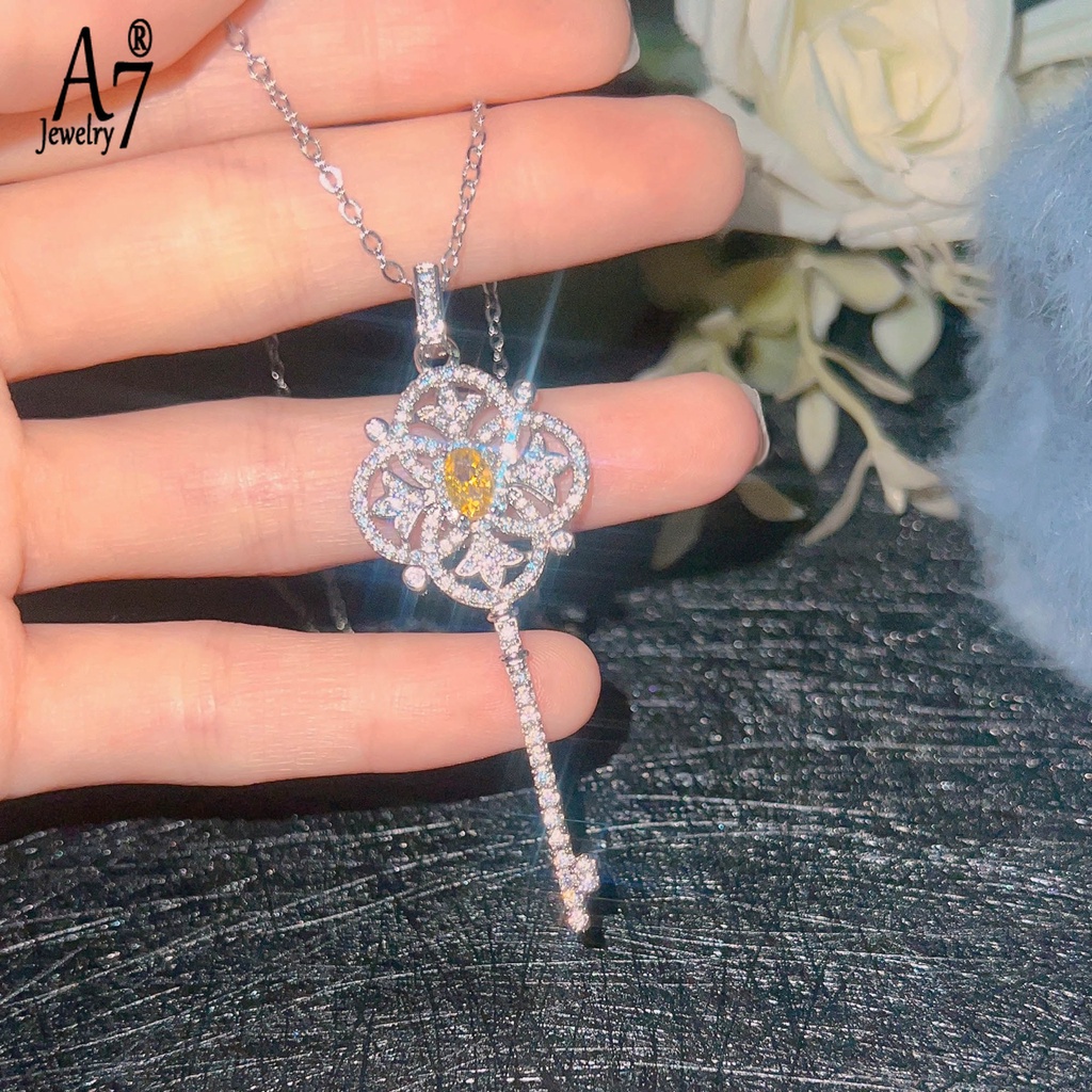 Móc Khóa Đính Kim Cương Giả Màu Vàng A7 Sang Trọng