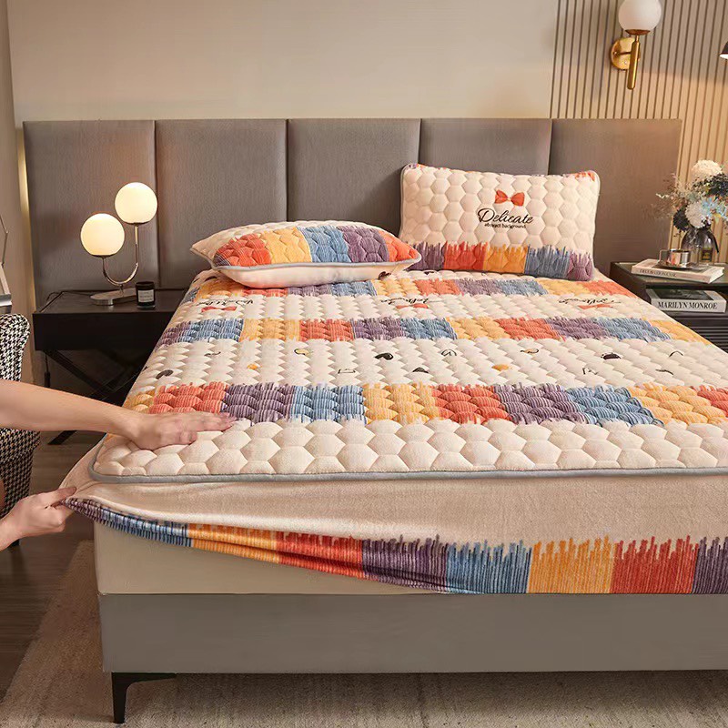 Ga nỉ nhung trải giường trần bông, ga gối nỉ nhung trần bông bọc đệm, thảm nỉ nhung bọc đệm tặng kèm 2 vỏ gối cùng mầu