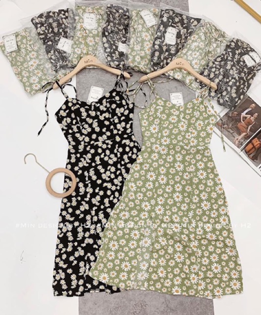 Váy suông nữ 2 dây,đầm 2 dây hoa nhí xẻ tà nhiều màu điệu đà | BigBuy360 - bigbuy360.vn