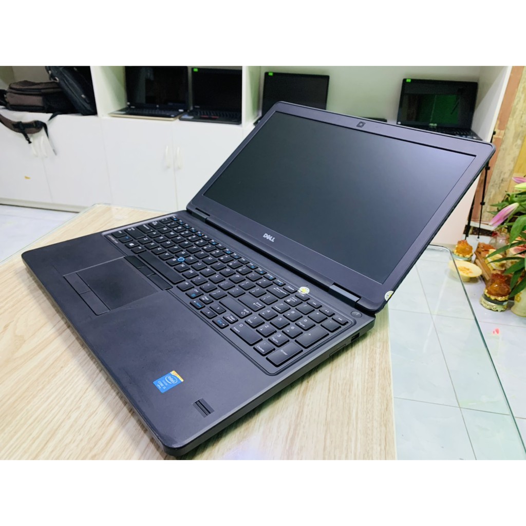 Laptop Dell Latitude E5550 Core i5-5300U Ram 8GB SSD 256GB