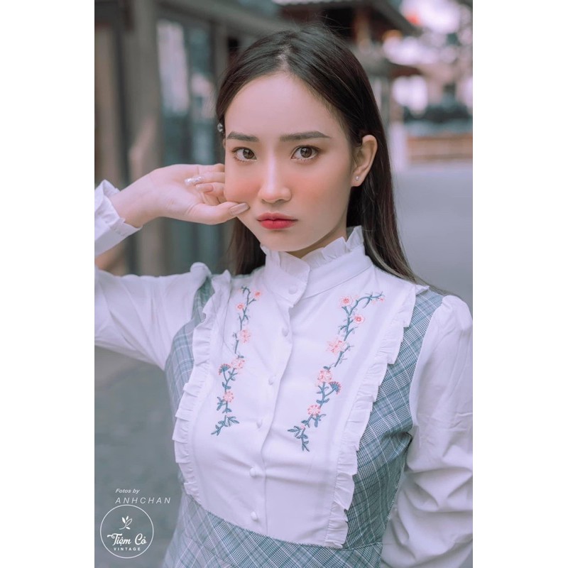 Váy tiểu thư có sẵn