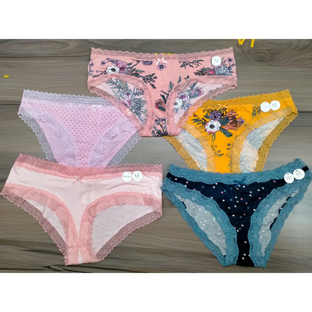 Quần lót Q022 The Body hoạ tiết viền ren