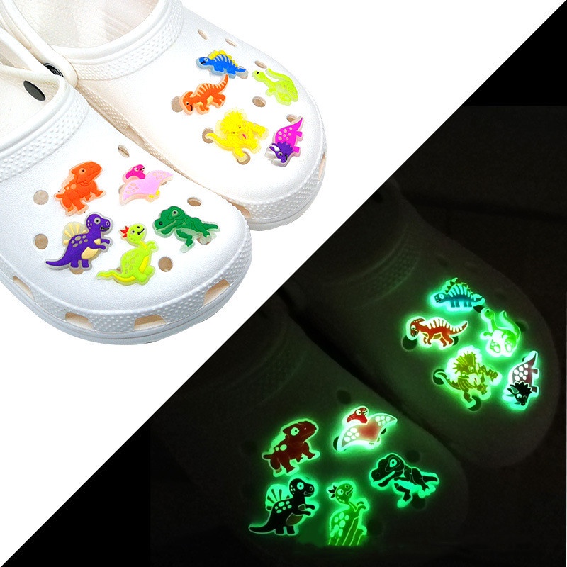 CROCS Set 12/17 Phụ Kiện Trang Trí Giày Dép Hình Khủng Long Dạ Quang Bằng PVC
