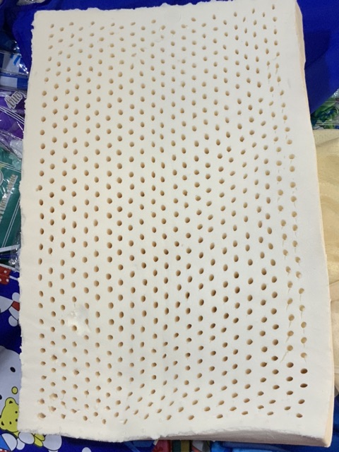 Gối cao su thiên nhiên Kim cương  40x60