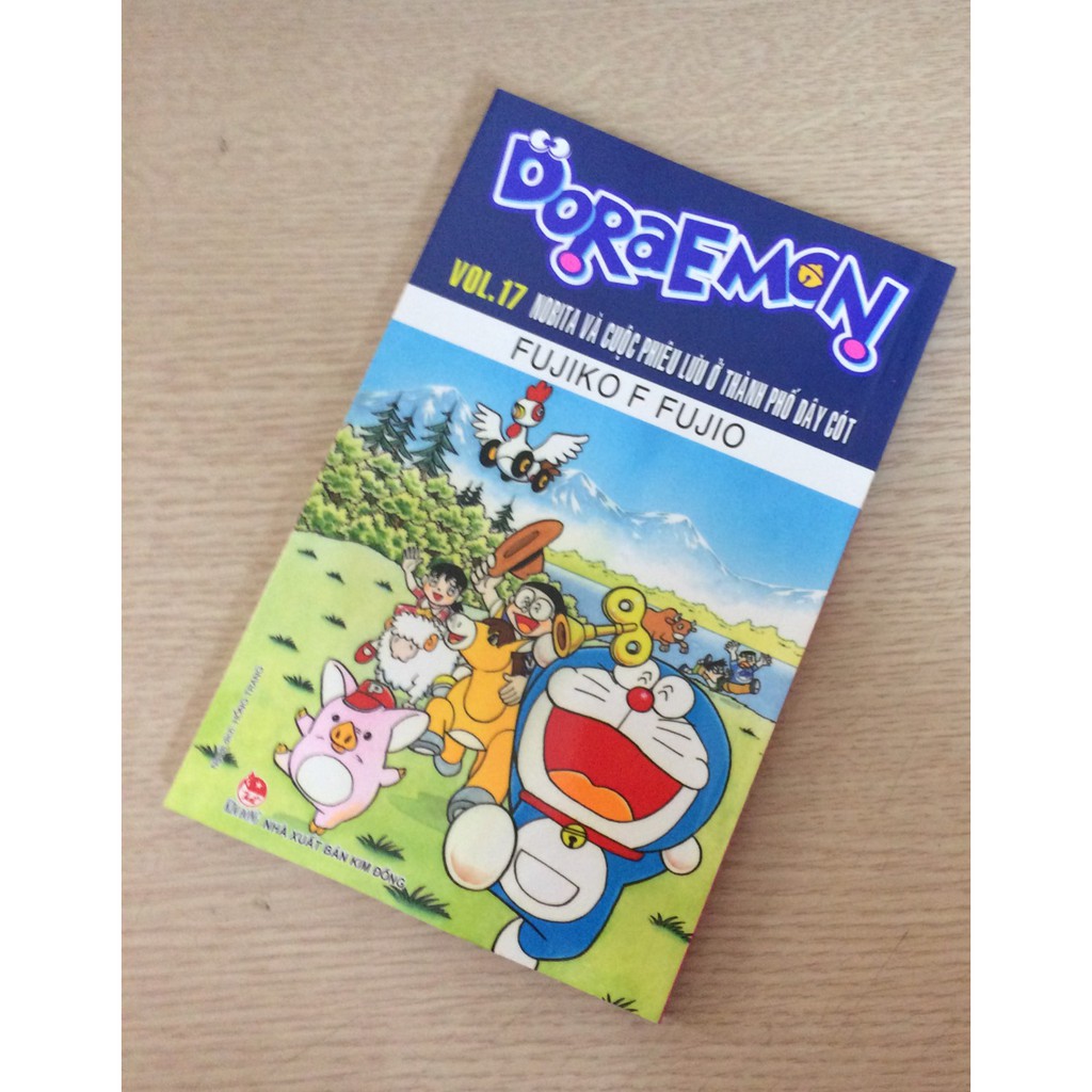 [ Sách ] Doraemon Tập 17: Nobita Và Cuộc Phiêu Lưu Ở Thành Phố Dây Cót (Tái Bản 2019)