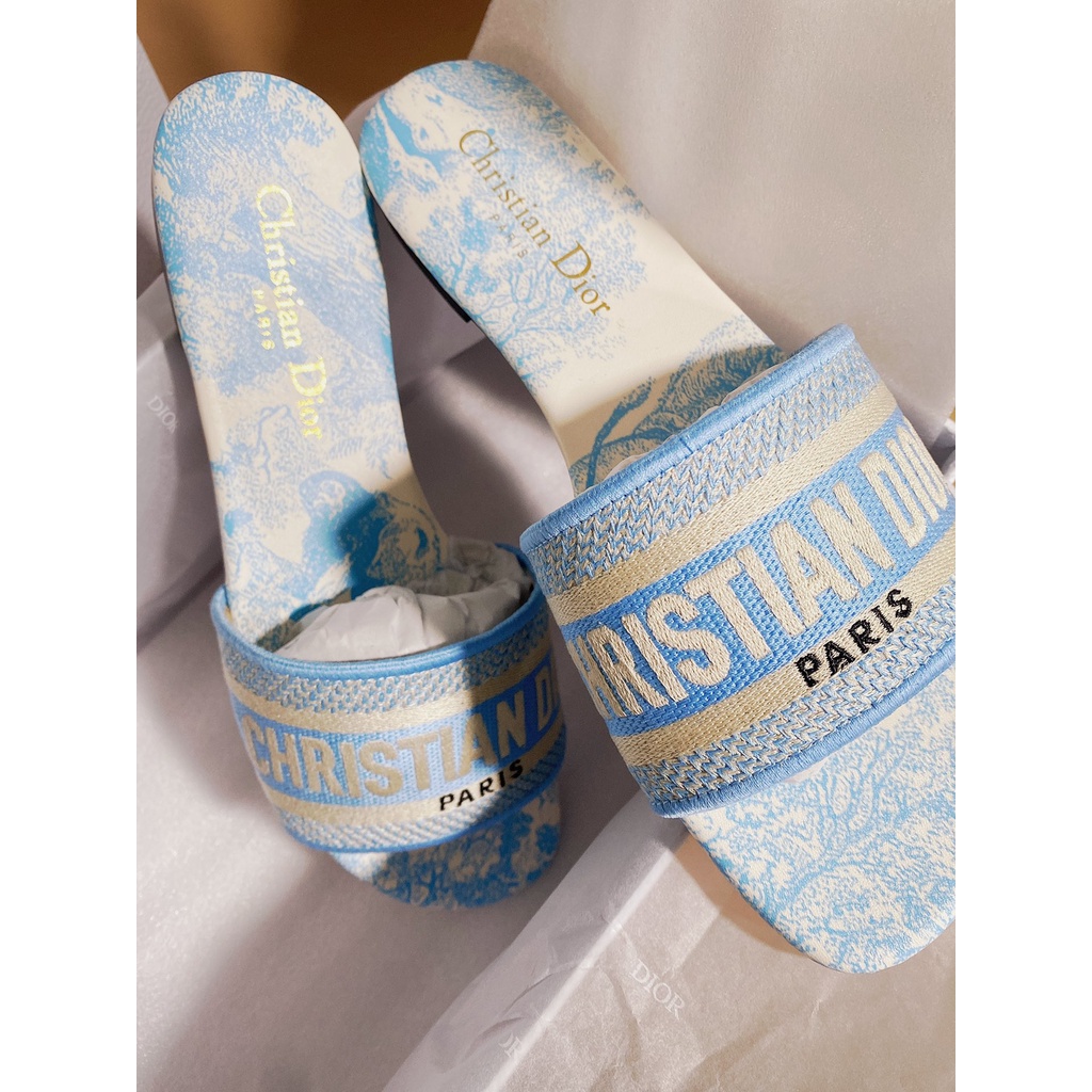 Dway Vớ Cotton Phẳng Trượt Thêu Họa Tiết Hoa Ngô Toile de Jouy Màu Xanh Dương Cho Nữ