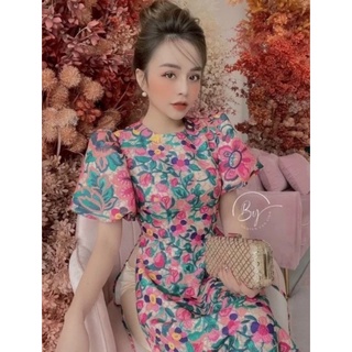 Mẫu áo dài cách tân ngũ sắc gây bão - Áo Dài Đan Linh