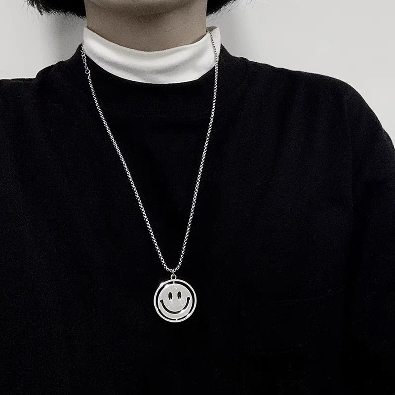 Vòng cổ Mặt Hình Mặt Cười Bằng Thép Titan Phong Cách Hip Hop Cho Nam Và Nữ