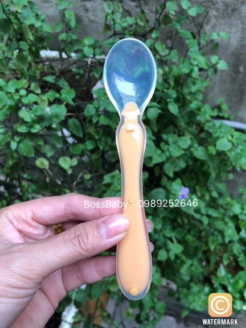 Thìa silicone ăn dặm BiBo cho bé từ 6m+