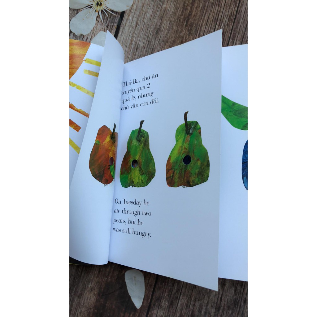 Sách - Chú Sâu Háu Ăn - The Very Hungry Caterpillar (Picture Book Song Ngữ) Gigabook