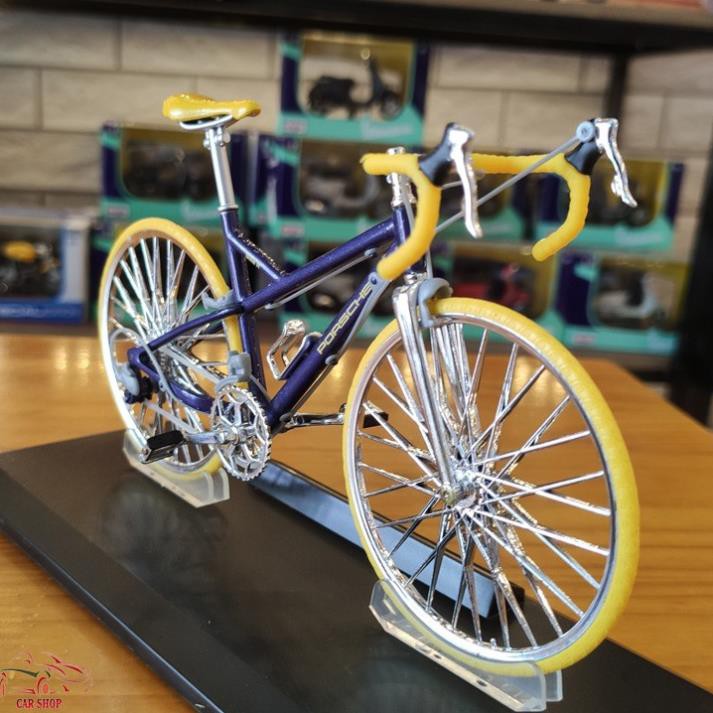 Mô hình xe đạp địa hình Porsche Bike R tỉ lệ 1:10 màu xanh