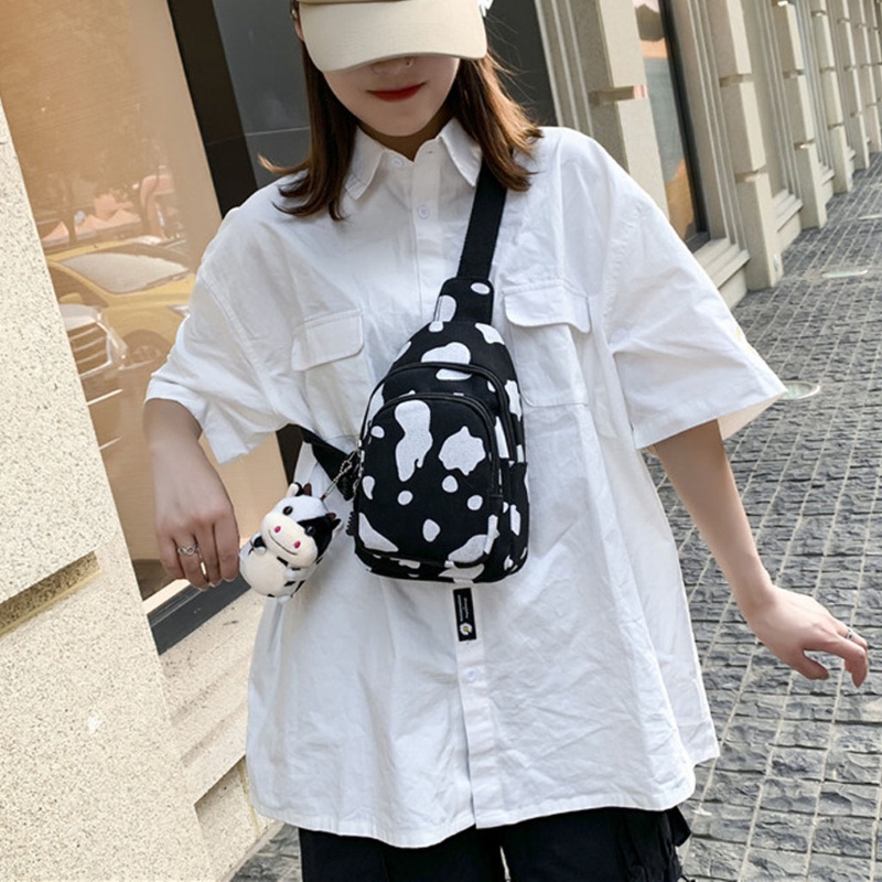Túi Đeo Chéo Ngực Vải Canvas Họa Tiết Bò Sữa Hoạt Hình