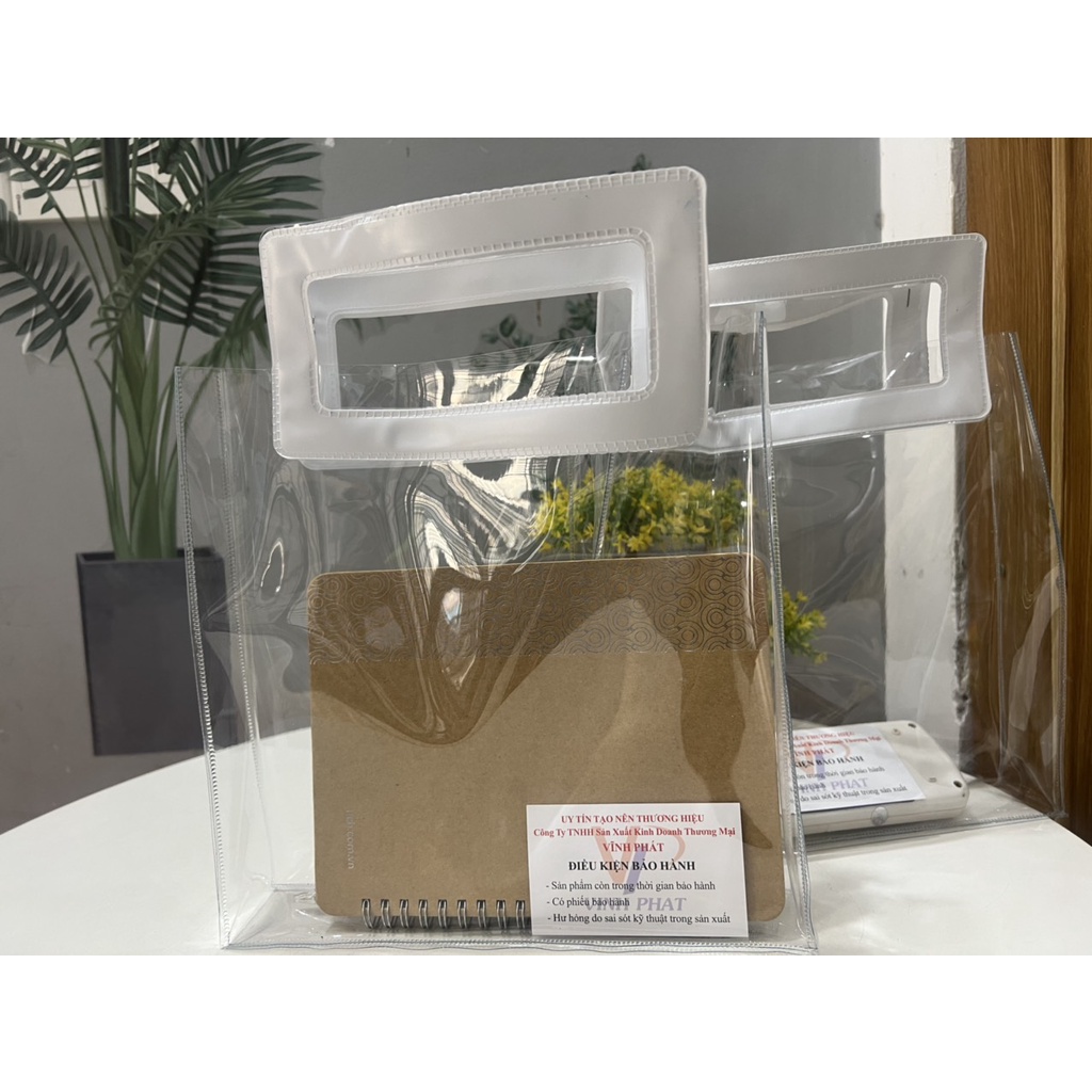 Túi Xách PVC Trong Suốt Nhỏ Gọn Tay Cầm Viền Trắng Sang Trọng - VĨNH PHÁT