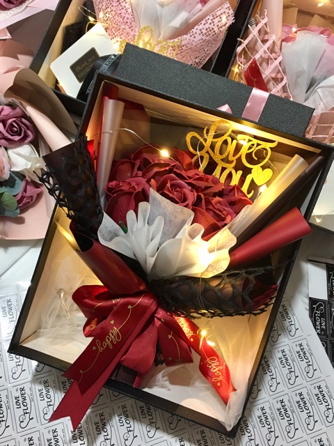 ‼️‼️  Hoa sáp thơm hộp chữ nhật kèm đèn 😘😘