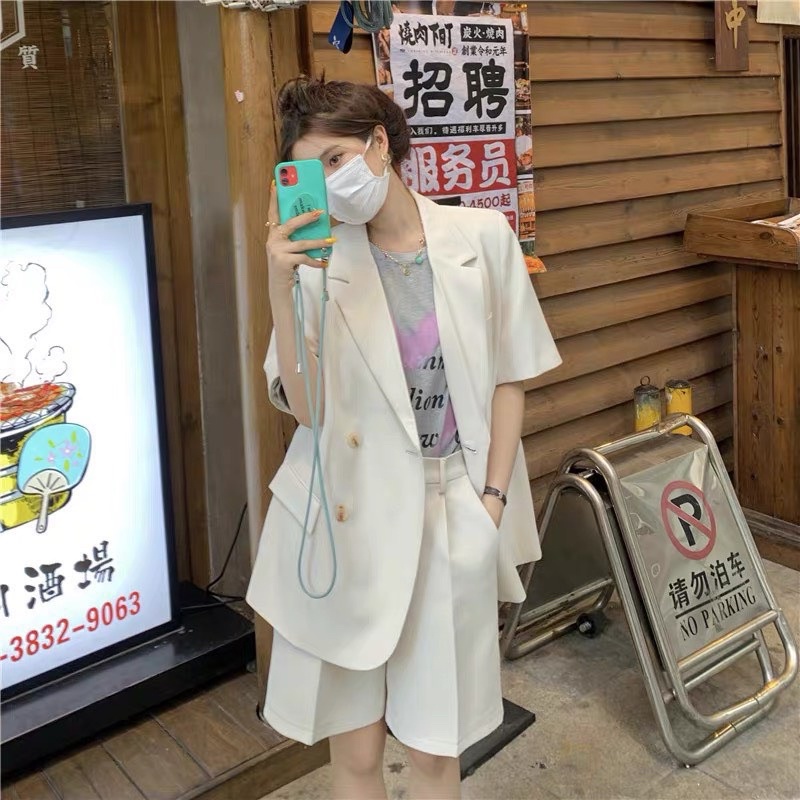 Sét áo vest nữ mặc hè, Bộ áo vest mix quần sooc | BigBuy360 - bigbuy360.vn