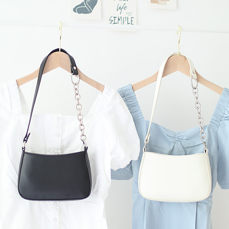 Túi Xách Đeo Chéo Phối Dây Xích Thời Trang Cho Nữ