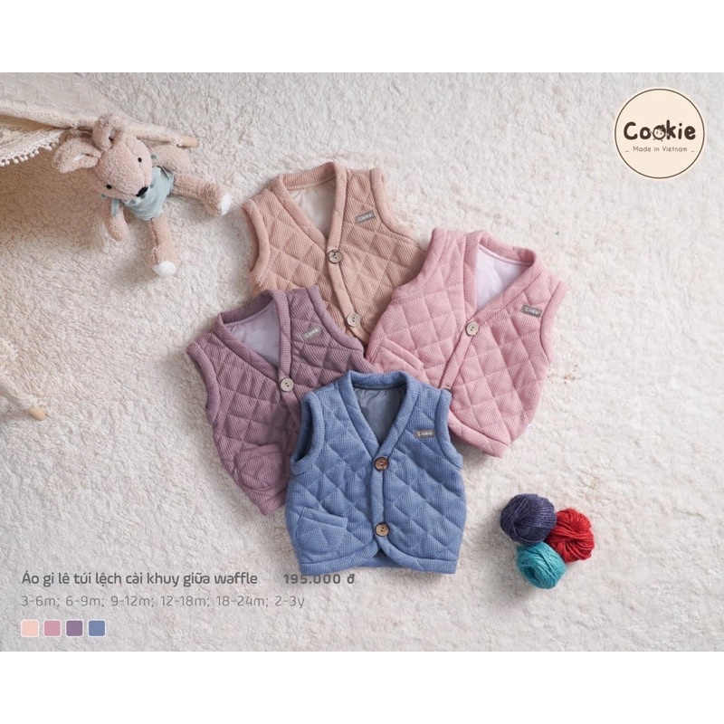 Áo gile chần nhung xinh xắn cho bé