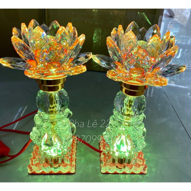 Cặp đèn thờ pha lê kiểu dáng thiên nga pl22