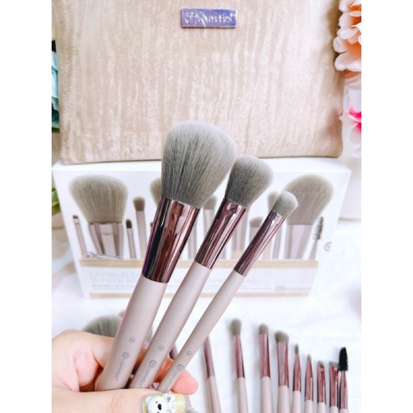 bộ cọ trang điểm cá nhân anglashop bộ cọ trang điểm bh lavish 15 cây thân gỗ to chắc chắc set cọ sang trọng