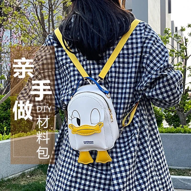 M10_Túi Xách Balo Vịt Vàng Tự May Handmade
