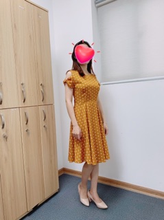 Pass váy thiết kế