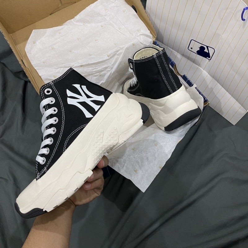 GIÀY M.LB CHUNKY WHITE BLACK 1:1 SC