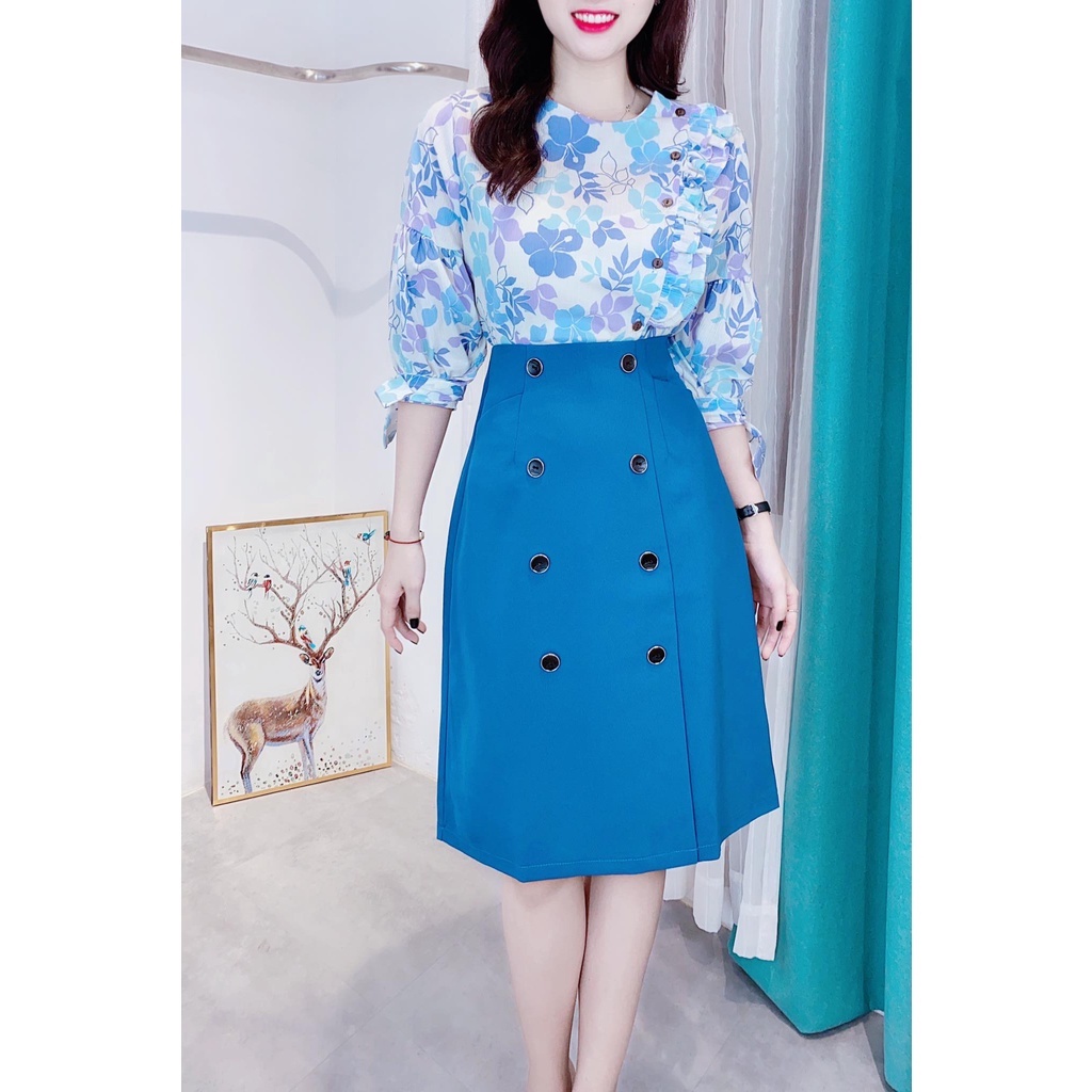 Chân váy công sở dáng chữ A đính 8 nút CHUU CV5044